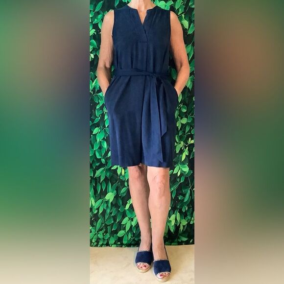 Ann Taylor Dresses & Skirts - 📘 Ann Taylor Navy V-Neck Dress – Belted, Sleeveless, Pockets – Size 4